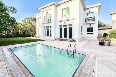 4 bedrooms Villa in Jumeirah Islands, UAE No. 201094