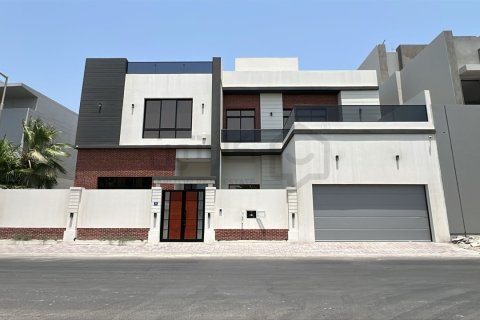 Вилла с 5 спальнями в Bani Jamra, Бахрейн №105510
