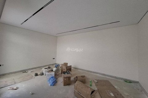4 bedrooms Apartment in Riyadh, Saudi Arabia No. 68021 6