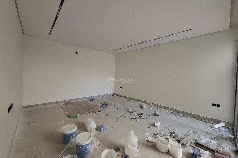 4 bedrooms Apartment in Riyadh, Saudi Arabia No. 68021 3