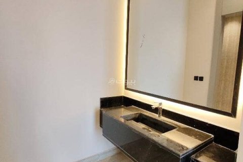 2 bedrooms Apartment in Riyadh, Saudi Arabia No. 68018 4