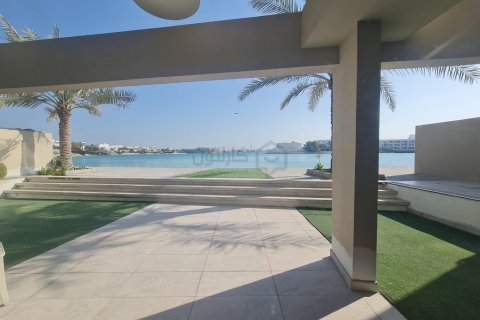 Villa de 4 dormitorios en Amwaj Islands, Bahrain No. 59354 4