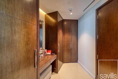 Квартира с 2 спальнями в The Address Residence Fountain Views, ОАЭ №194493 15