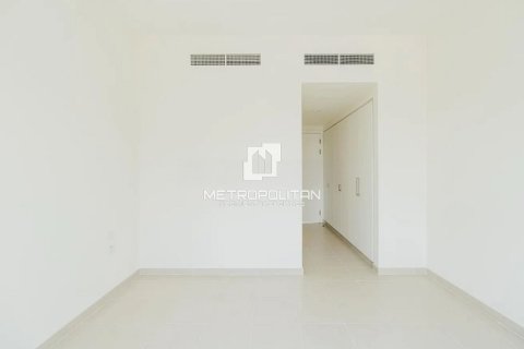Appartement de 2 chambres à EMAAR South, UAE No. 128030