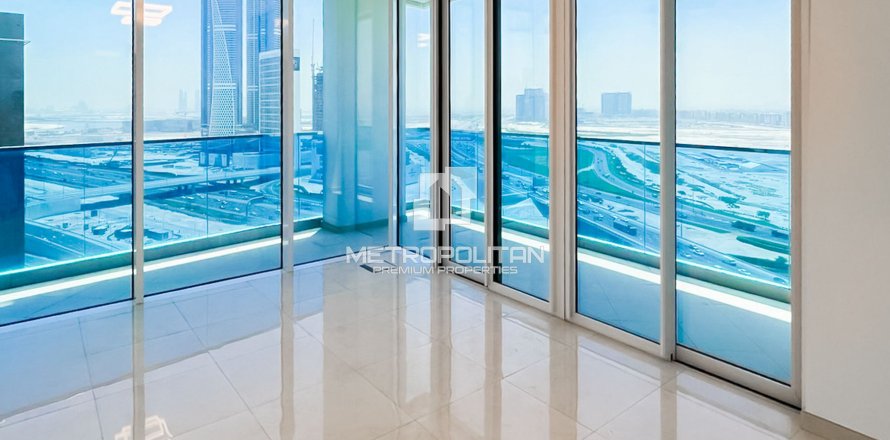 2 bedrooms Apartment in Business Bay, UAE No. 129274