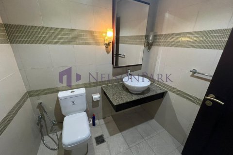 Appartement de 2 chambres à Doha, Qatar No. 56942 6