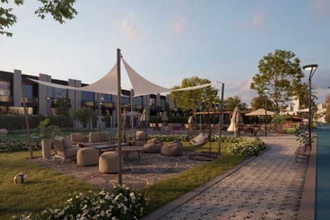 Вилла с 4 спальнями в Dubai Land, ОАЭ №166405 11