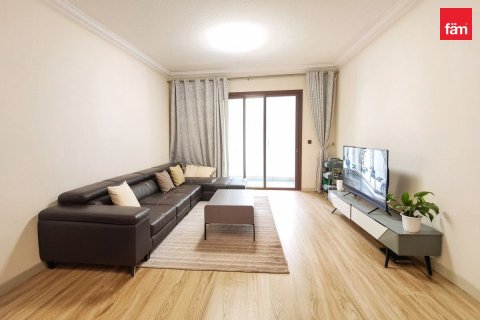 2 bedrooms Apartment in Dubai, UAE No. 200261
