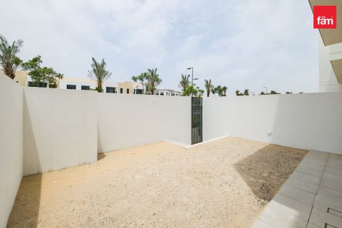 3 bedrooms Villa in Dubai, UAE No. 186390 19