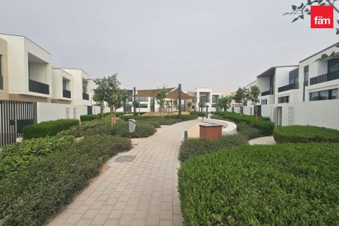 3 bedrooms Villa in Dubai, UAE No. 186390 26