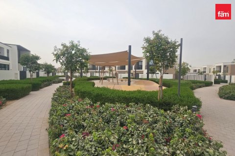 3 bedrooms Villa in Dubai, UAE No. 186390 20