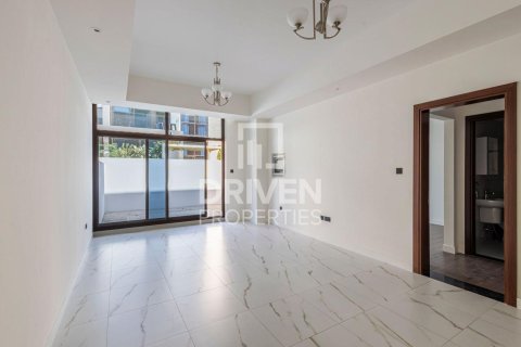 4 bedrooms Villa in District 11, UAE No. 209404