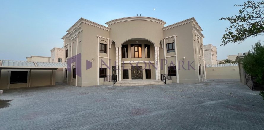 Villa de 8 dormitorios en Al Daayen, Qatar No. 60835