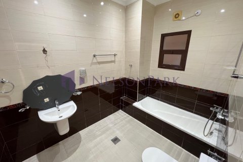 Villa de 8 dormitorios en Al Daayen, Qatar No. 60835 16