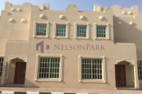 6 bedrooms Villa in Doha, Qatar No. 60948