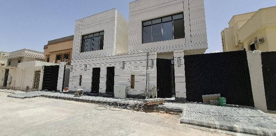 5 bedrooms Villa in Riyadh, Saudi Arabia No. 67370