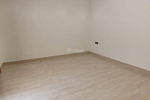 Villa de 5 dormitorios en Riyadh, Saudi Arabia No. 67368 26
