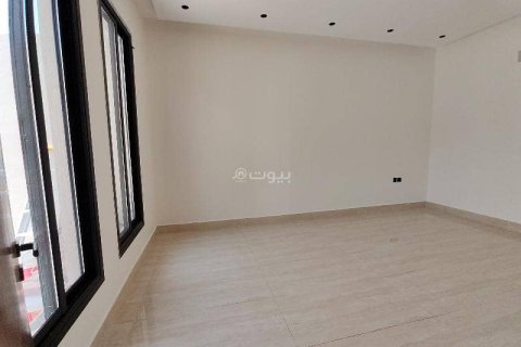Villa de 5 dormitorios en Riyadh, Saudi Arabia No. 67368 6
