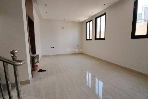 Villa de 5 dormitorios en Riyadh, Saudi Arabia No. 67368 11