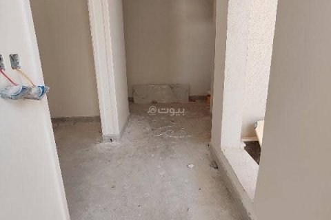 Villa de 4 chambres à Riyadh, Saudi Arabia No. 67367 9