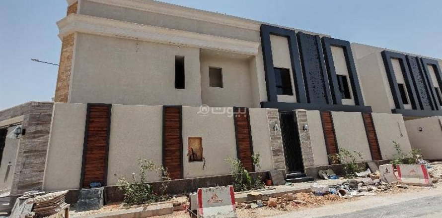 Villa de 4 chambres à Riyadh, Saudi Arabia No. 67367