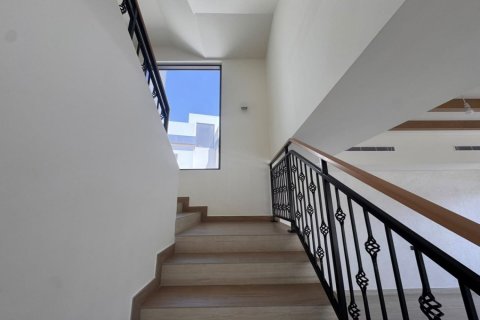 Villa de 6 chambres à Damac Lagoons, UAE No. 166169 15