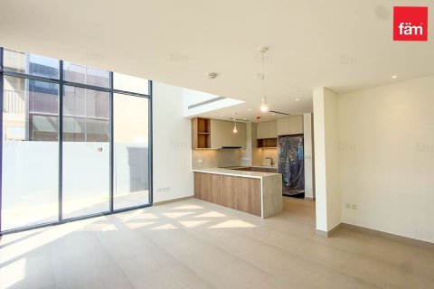 4 bedrooms Townhouse in Dubai, UAE No. 207909