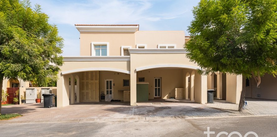 2 bedrooms Villa in Arabian Ranches, UAE No. 174123