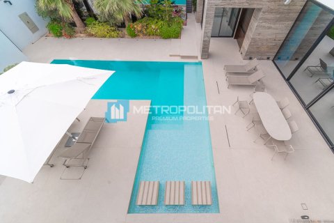 Villa de 5 chambres à Pearl Jumeirah, UAE No. 129542 14