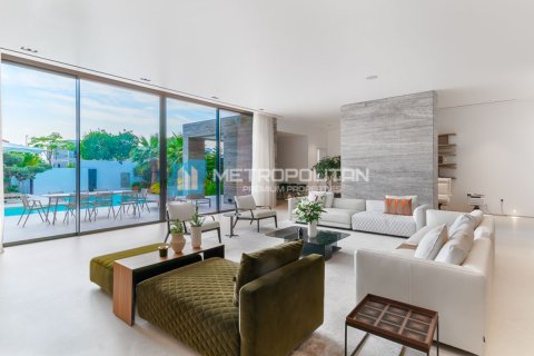 Villa de 5 chambres à Pearl Jumeirah, UAE No. 129542 8