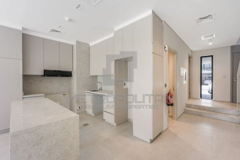 Townhouse de 3 chambres à District 7, UAE No. 128016 15