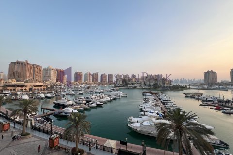 Duplex de 4 dormitorios en Doha, Qatar No. 60872 3