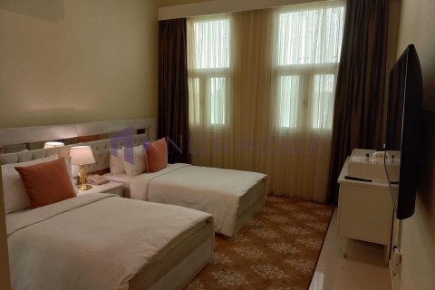Villa de 3 dormitorios en Dukhan, Qatar No. 58369 12