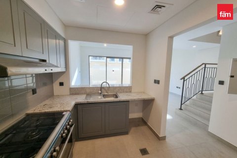 4 bedrooms Townhouse in Dubai, UAE No. 210823 11