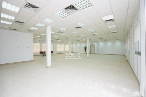 479.75m² Office in Mussafah, UAE No. 194983 17