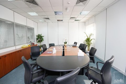 479.75m² Office in Mussafah, UAE No. 194983