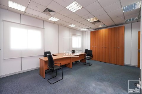 327.3m² Office in Mussafah, UAE No. 194982 10