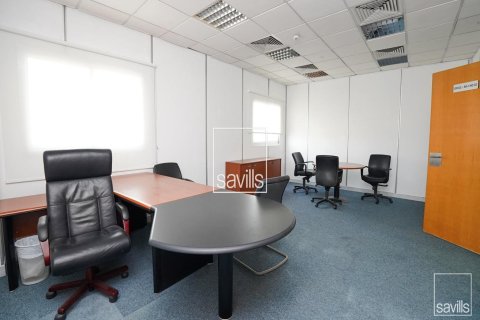 327.3m² Office in Mussafah, UAE No. 194982 16