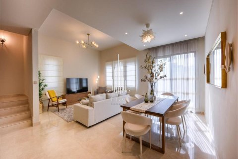 Villa de 5 chambres à Khalifa City, UAE No. 37460 8