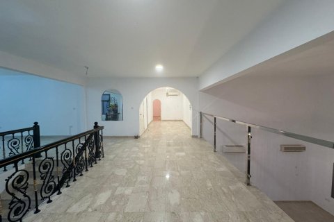 Villa de 5 dormitorios en Muscat, Oman No. 54837 4