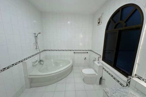 Villa de 5 dormitorios en Muscat, Oman No. 54837 5