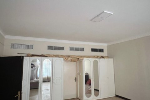Villa de 7 chambres à Al Khuwair, Oman No. 54838 8