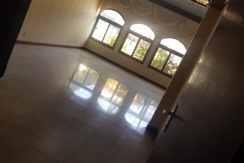 Villa de 7 chambres à Al Khuwair, Oman No. 54838 12