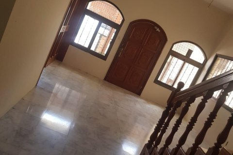 Villa de 7 chambres à Al Khuwair, Oman No. 54838 6