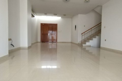 Townhouse de 4 chambres à Muscat, Oman No. 54839 18