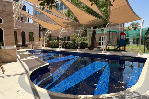 5 bedrooms Villa in Muscat, Oman No. 54841 28