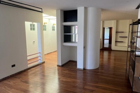 5 bedrooms Villa in Muscat, Oman No. 54841 29