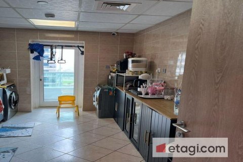 2 bedrooms Apartment in Marina Pinnacle, UAE No. 52188 6