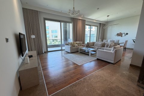 2 bedrooms Apartment in Palm Jumeirah, UAE No. 203515