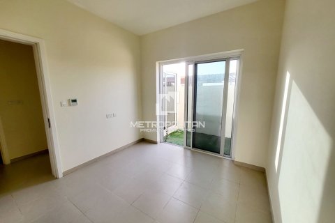 3 bedrooms Apartment in EMAAR South, UAE No. 129803 10